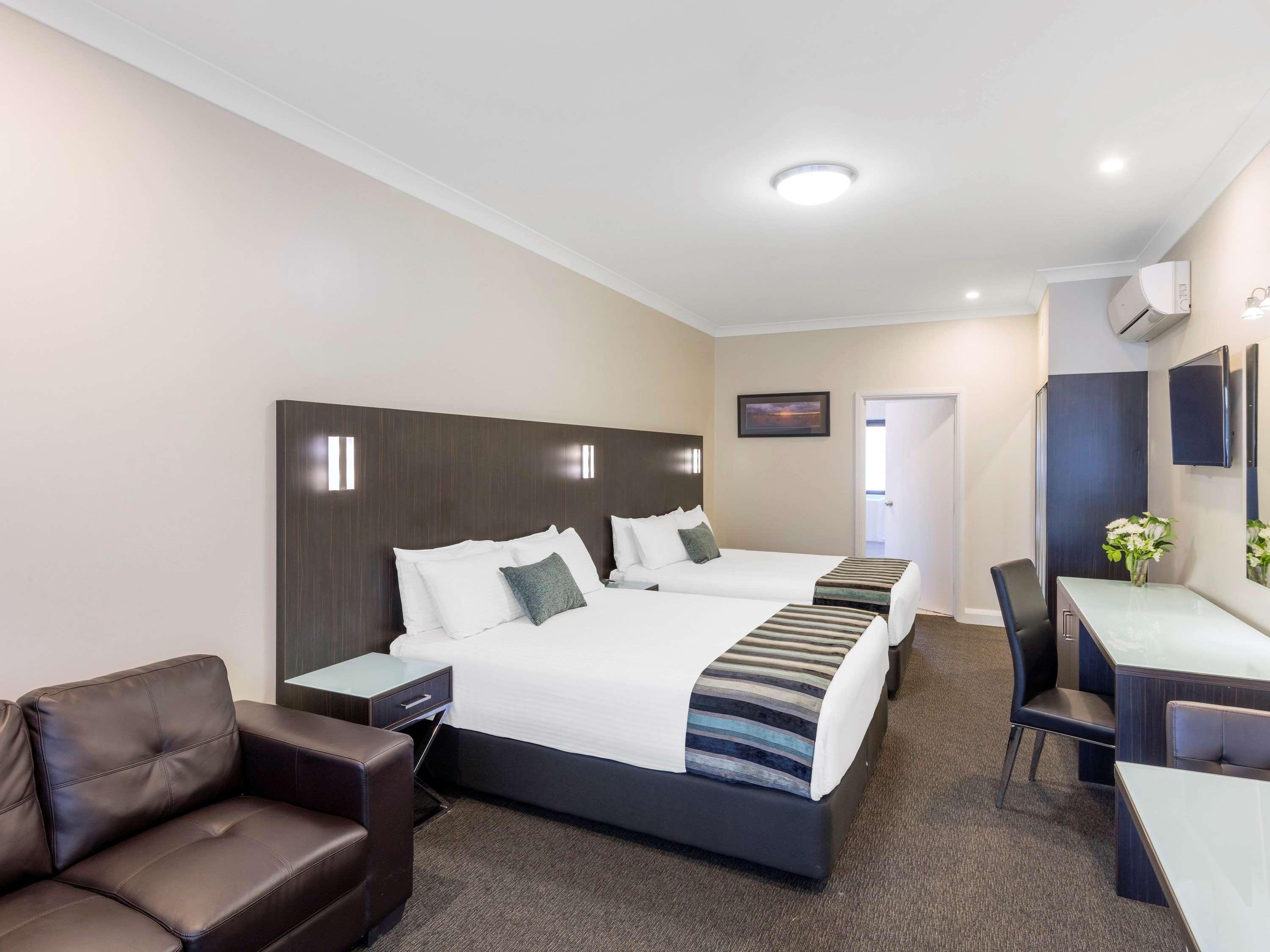 Mercure Goulburn Hotel Exterior photo